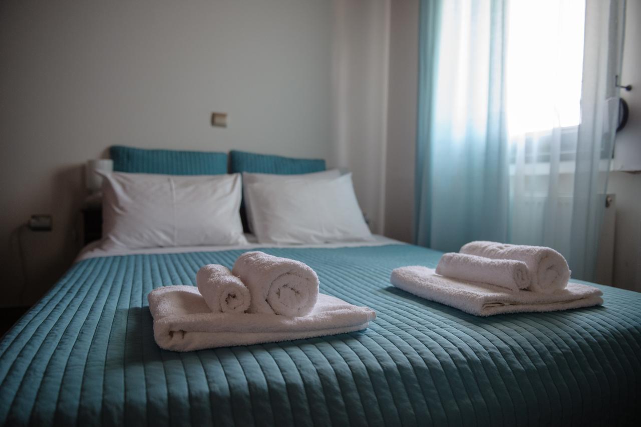 Artemis Sunrise Apartman Kültér fotó