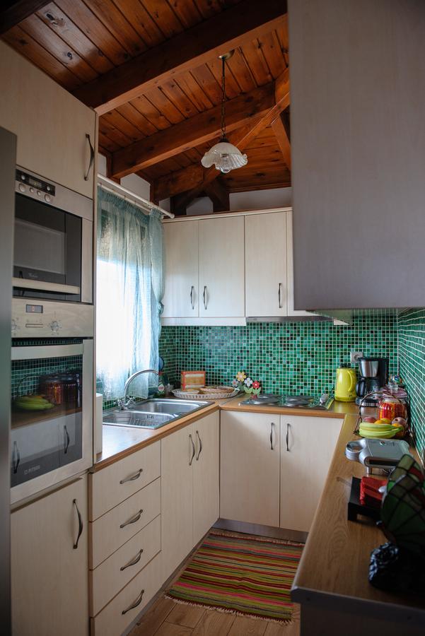 Artemis Sunrise Apartman Kültér fotó